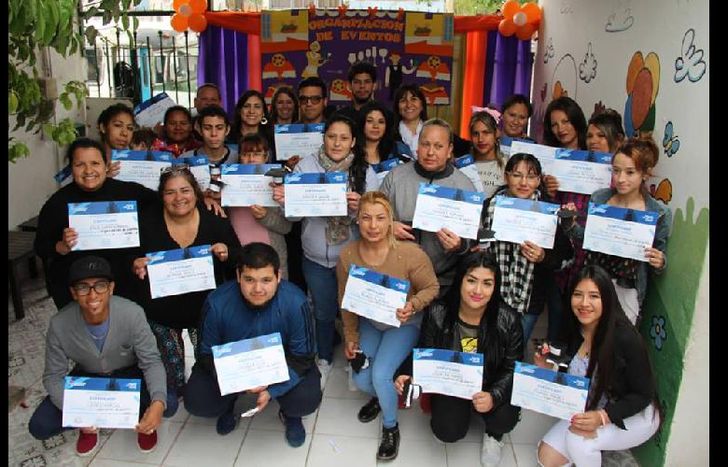 instalación de aire acondicionado y cámaras de seguridad.