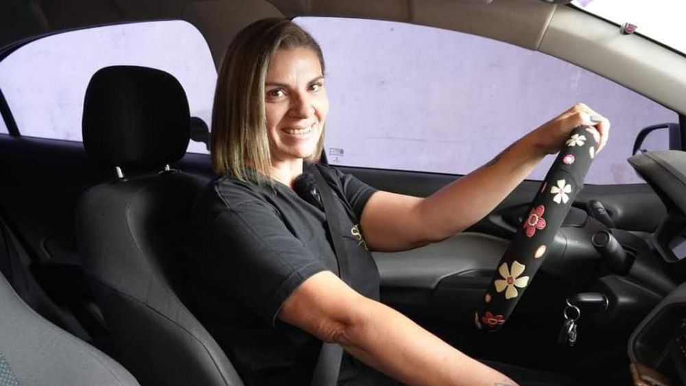 Rosy creó un lugar inclusivo para poder enseñar a manejar.
