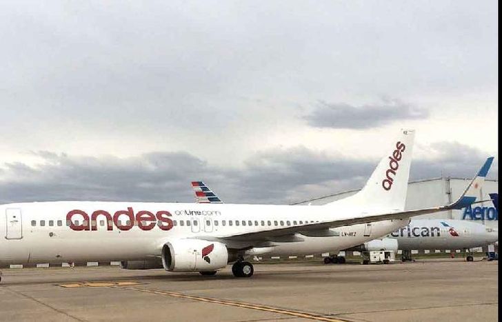 La reestructuración responde a las modificaciones que se registraron en el mercado aerocomercial en los últimos meses.