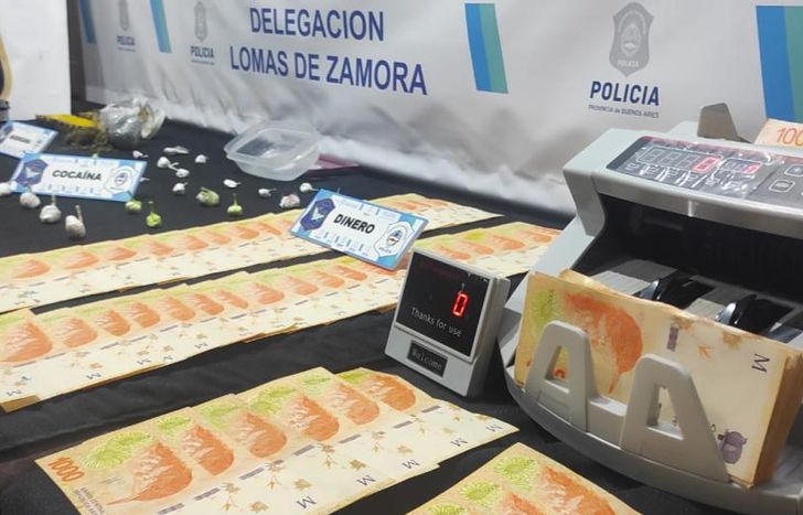 Incautaron una gran cantidad de dinero, cocaína y marihuana.