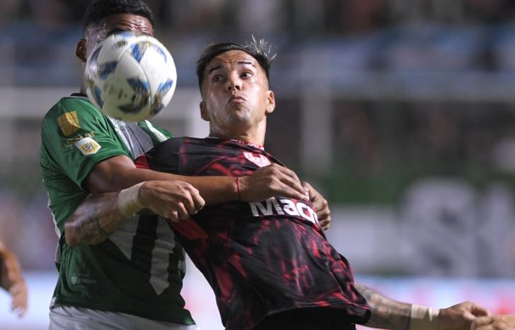 Banfield recibe a Instituto en el Lencho Sola.