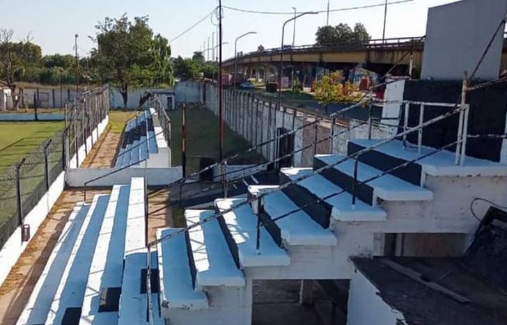 El Tambero arregló su casa para la presentación como local.