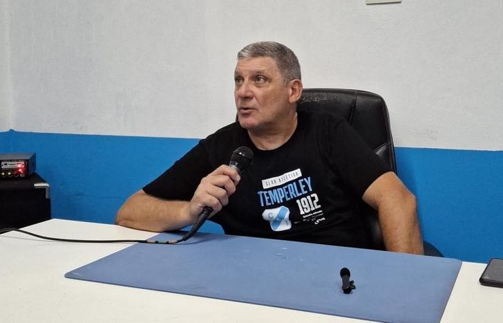 Temperley volvió a ganar en su casa y Biggeri se mostró muy feliz.