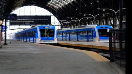 comenzo a normalizarse el servicio de trenes luego de tres horas