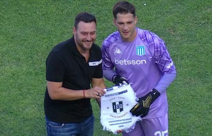 Facundo Cambeses es muy querido en Banfield.