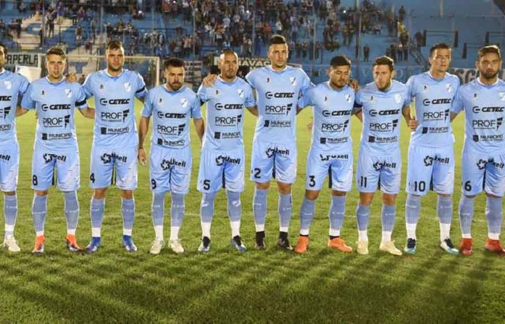 el plantel de Temperley espera por novedades.