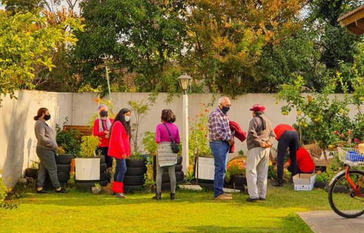 Los martes, de 17 a 19, entregan semillas en Albarracín 1343.