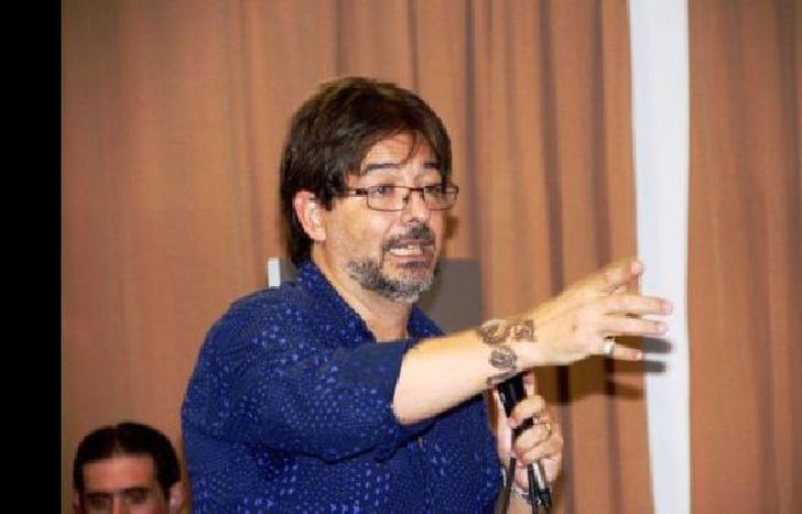 Espósito será parte del encuentro.