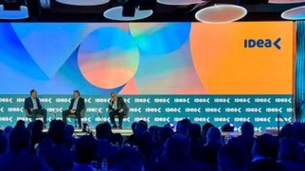 debaten sobre la reduccion de la jornada laboral