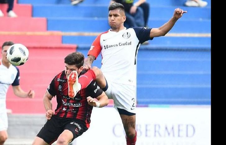 Rodrigo Tapia está cerca de convertirse en nuevo refuerzo de Banfield.