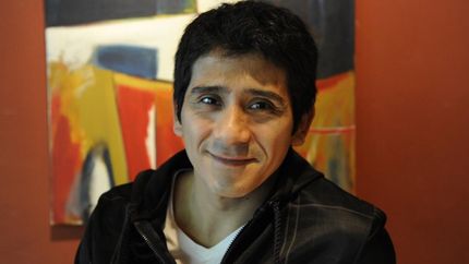 Osqui Guzmán denunció un repudiable accionar policial.