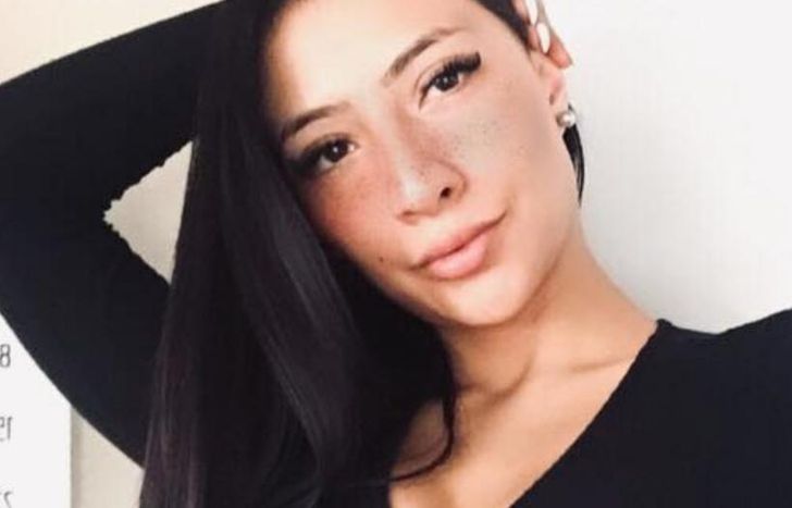 La chica de 23 años habría sido víctima de un homicidio.