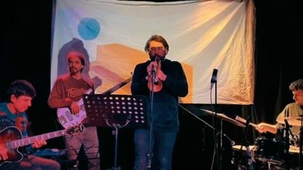 La banda homenajea a Miles Davis.