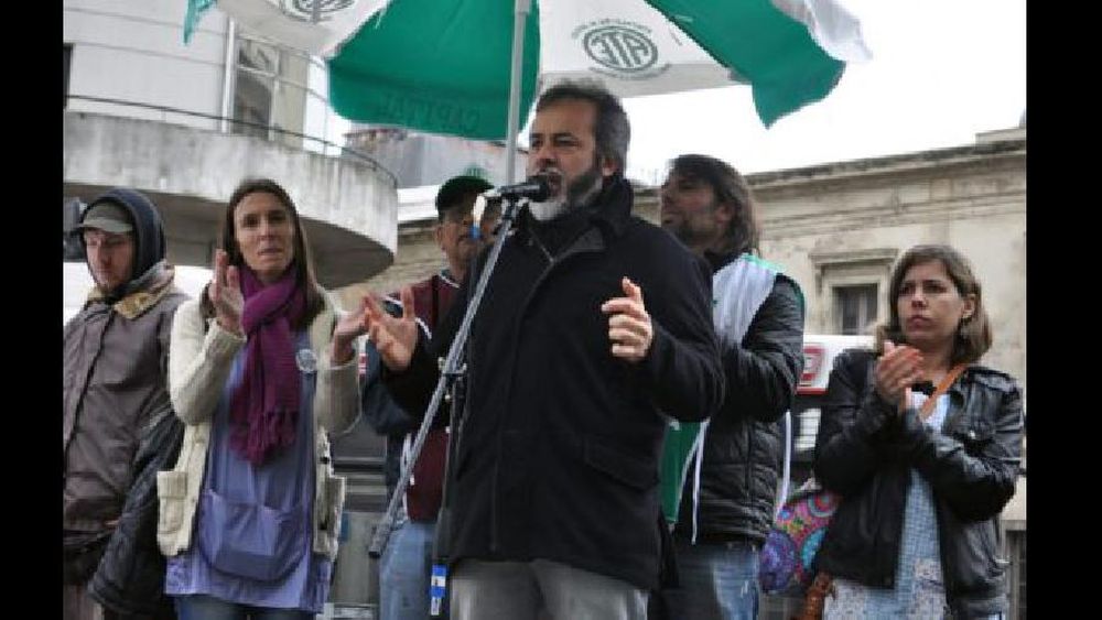 Docentes se movilizarán contra el cierre de 13 sedes del Plan Fines
