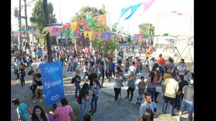 los alumnos se lucen en los festejos todos los años.