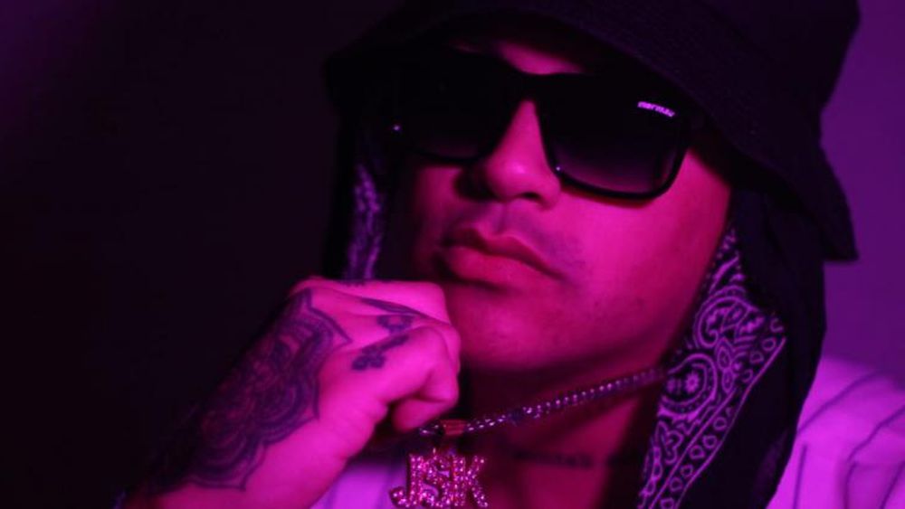 JSK quiere ser artista y vivir de la música.