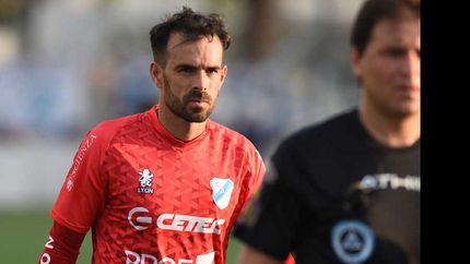 con matias castro cada vez mas lejos, temperley busca otras alternativas con matias castro cada vez mas lejos, temperley busca otras alternativas