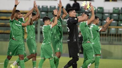 Banfield quiere seguir en carrera en la Copa Argentina. Banfield quiere seguir en carrera en la Copa Argentina.