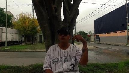 Juan decidió homenajear a su lugar en el mundo en su nuevo trabajo musical.