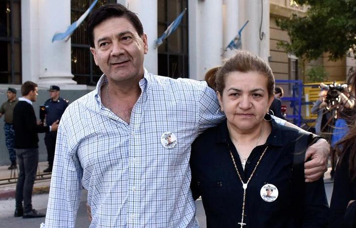 Los padres de Fernando, a la salida del Tribunal.