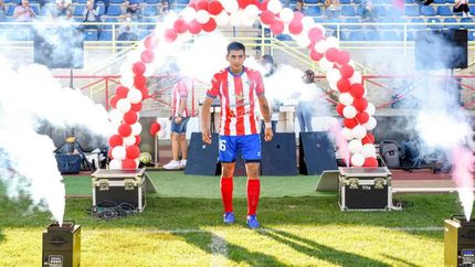 Sosa fue a préstamo por un año con opción de compra.