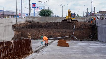 El paso bajo nivel tendrá una extensión de 1.206 metros de cruce vial.