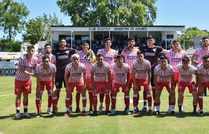 El plantel de Los Andes fue licenciado.