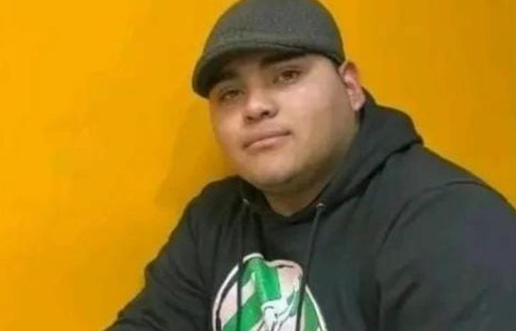 Capis fue asesinado a tiros mientras conducía una camioneta.