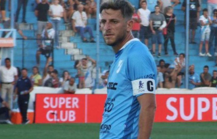 Di Lorenzo jugó siete años en Temperley y tuvo varios logros.