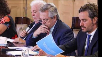 tiempo de definiciones.