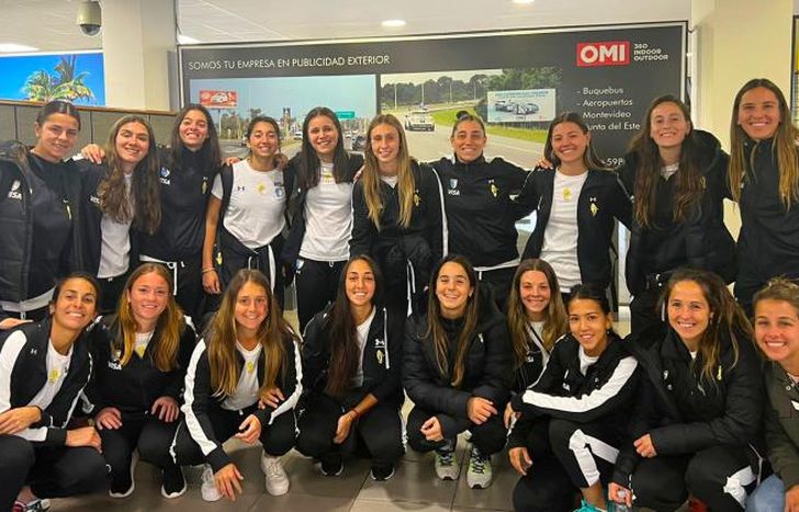 El plantel de las Leonas con presencia de Lomas Athletic.