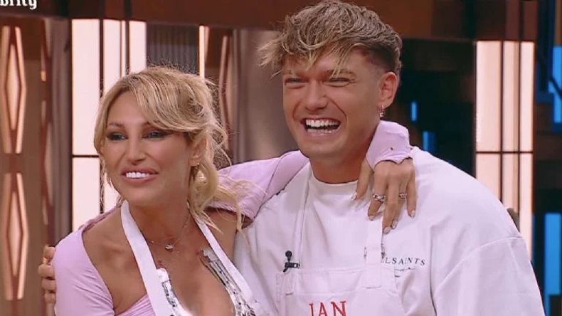 Vicky Xipolitakis e Ian Lucas, viejos amigos. 