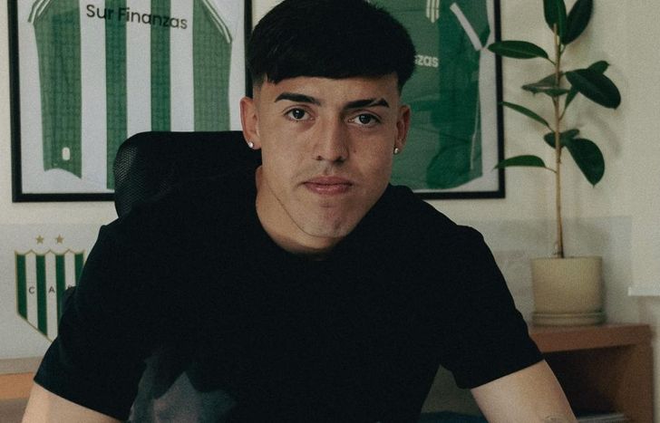 Esquivel juega en Banfield desde los 7 años.