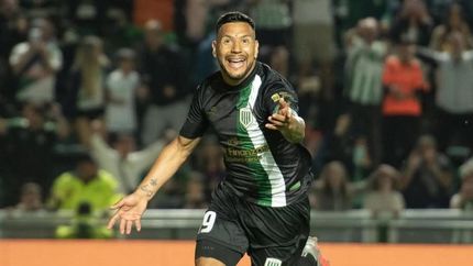 Sería su tercer ciclo en el club que lo vio nacer futbolísticamente. Sería su tercer ciclo en el club que lo vio nacer futbolísticamente.