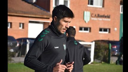 lollo, a un paso de la firma