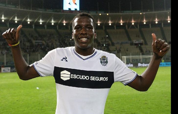 El venezolano tiene 19 años y es una apuesta para Alfaro.