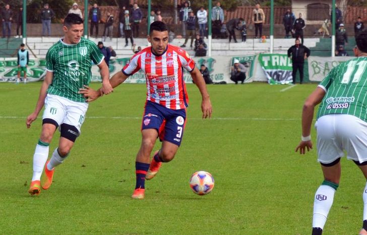 Patricio Romero será baja en defensa.