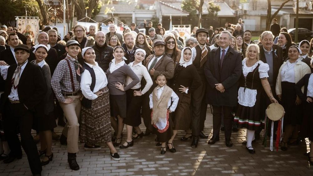 El encuentro se dio en el marco del 79° aniversario de la República de Italia.