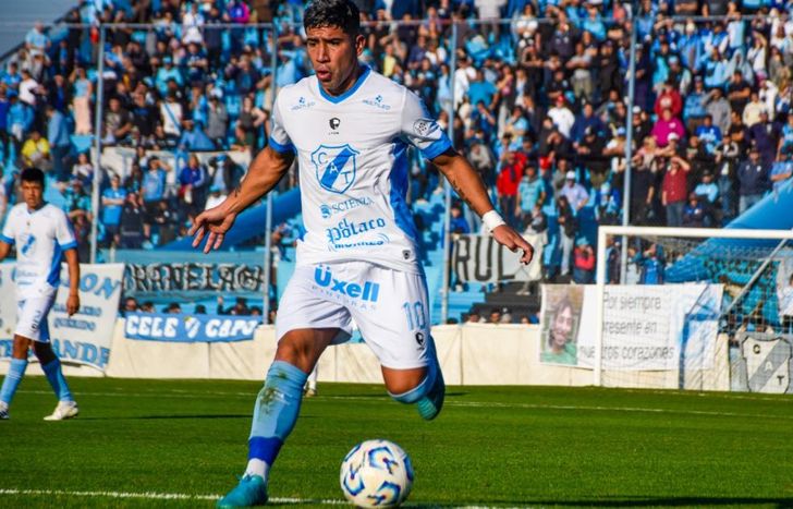 Luciano chichón Nieto, una de las figuras de Temperley en la Primera Nacional.