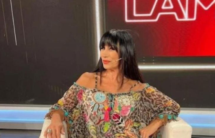 Extraño pedido a la bailarina.