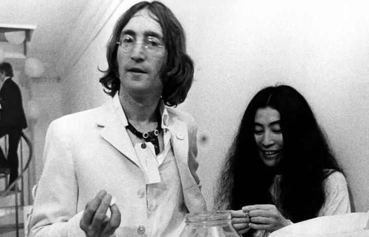 Recuperan material inédito de John Lennon para un nuevo video.