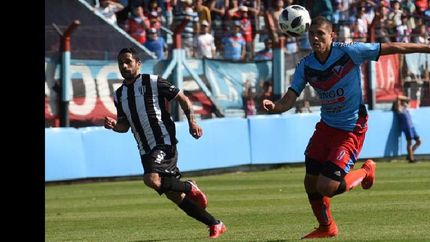Finalmente, Leandro Garate solucionó los problemas y seguirá formando parte del plantel Tricolor.