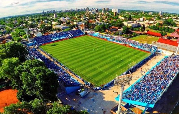 El club Temperley celebra los 100 años de su estadio.