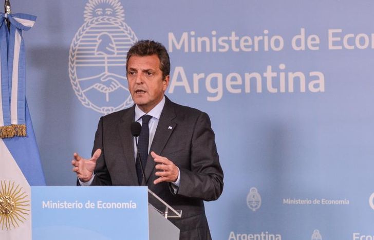 El ministro de Economía anunció la medida este miércoles.