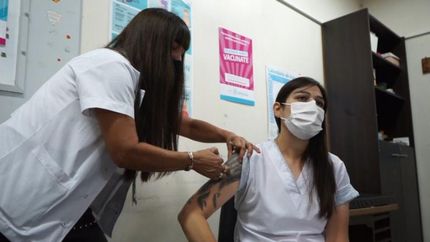 Ya son más de 14 millones los bonaerenses con una dosis.