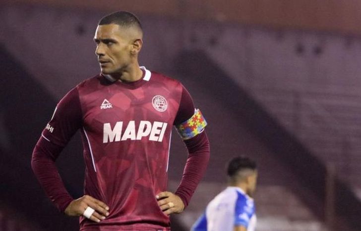 Sand llegó a los 150 goles en Lanús.