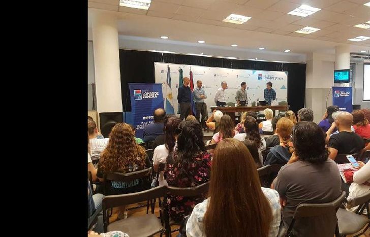 ya se realizaron dos capacitaciones en el salón eva perón.