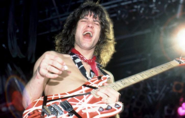 Eddie Van Halen con su Kramer.