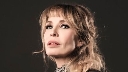 Gloria Carrá.