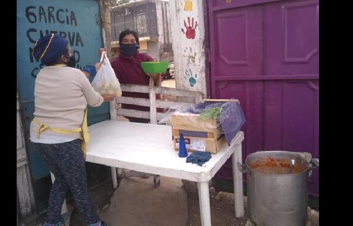 el merendero está en el Barrio Santa Catalina 2.